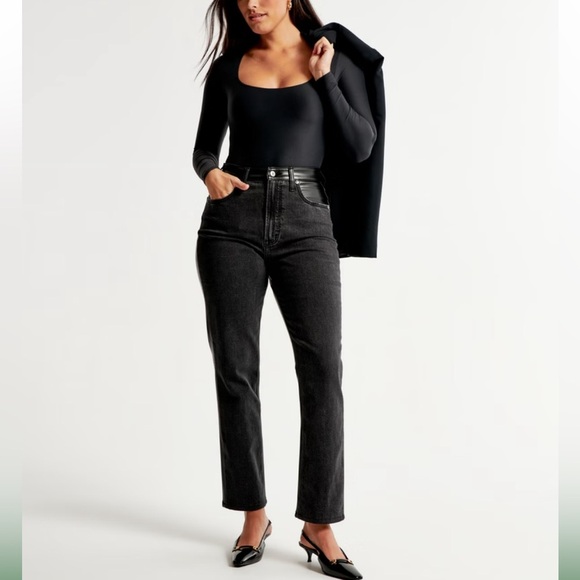 Abercrombie & Fitch Black Straight Leg Denim - Picture 1 of 4
